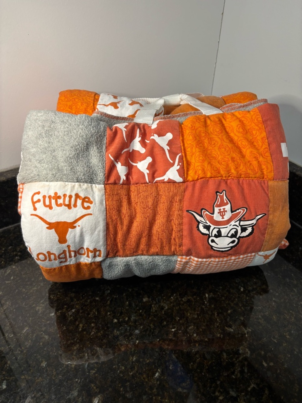 LIL FANS Texas Longhorns Orange Patchwork Quilted Nap Mat w/Built in Pillow - Picture 12 of 13